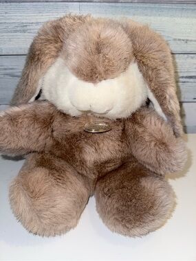 GUND Platinum Edition Heather the Bunny #3468  Tags Attached 1982